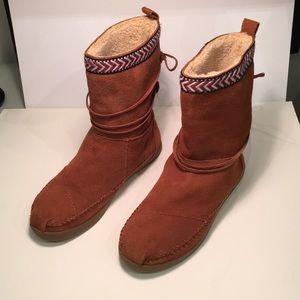 Toms Tibetan Nepal Tribal suede boots